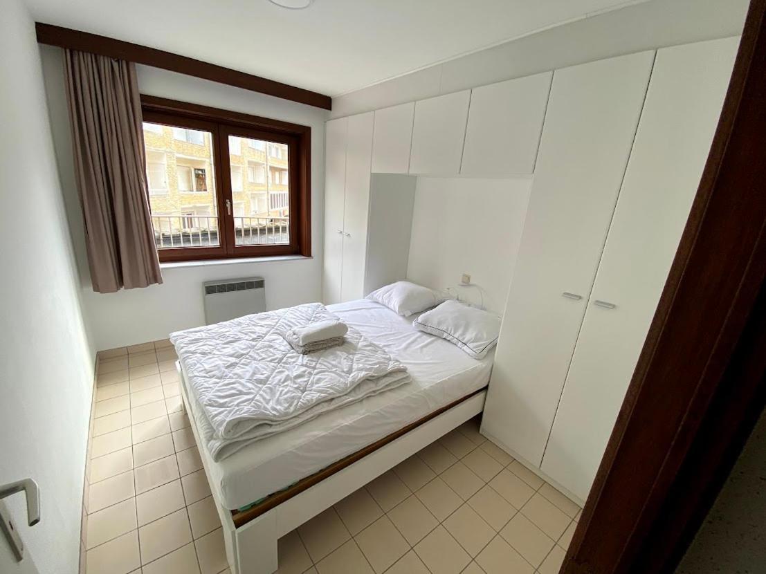 Appart Sympa 6P Avec Garage Et Terrasse Ensoleillee Et Spacieuse A 25M De La Mer Westende Middelkerke Exterior photo